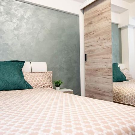 Ultra Central Luxury 3Br 2Bath Apt & Amazing Views Bucarest Esterno foto