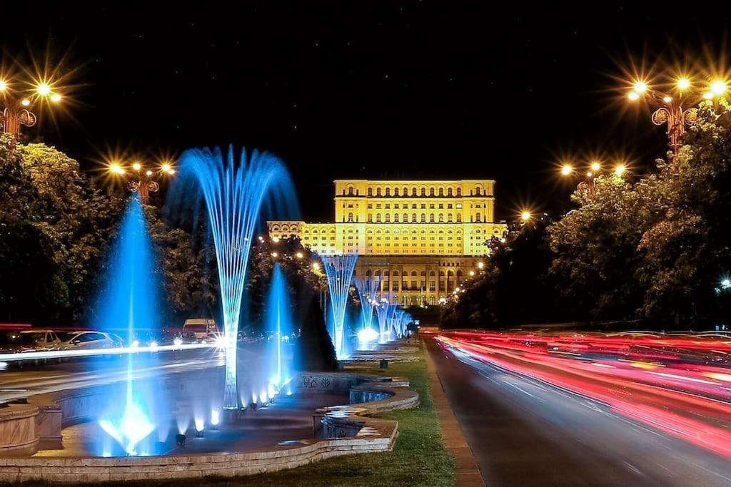 Ultra Central Luxury 3Br 2Bath Apt & Amazing Views Bucarest Esterno foto